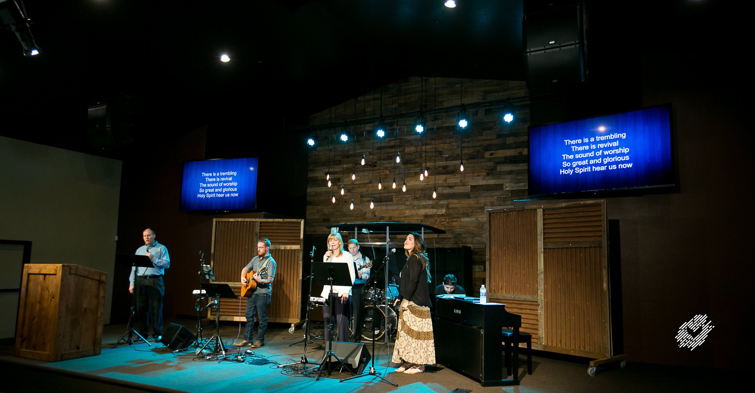 Rock Valley Christian Church - Murrieta, CA